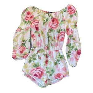 Olivaceous romper, size Small.